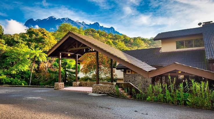 Liwagu Restaurant at Kinabalu Park, Sabah