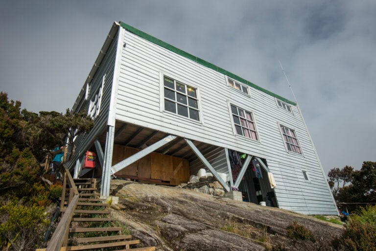 Pendant Hut
